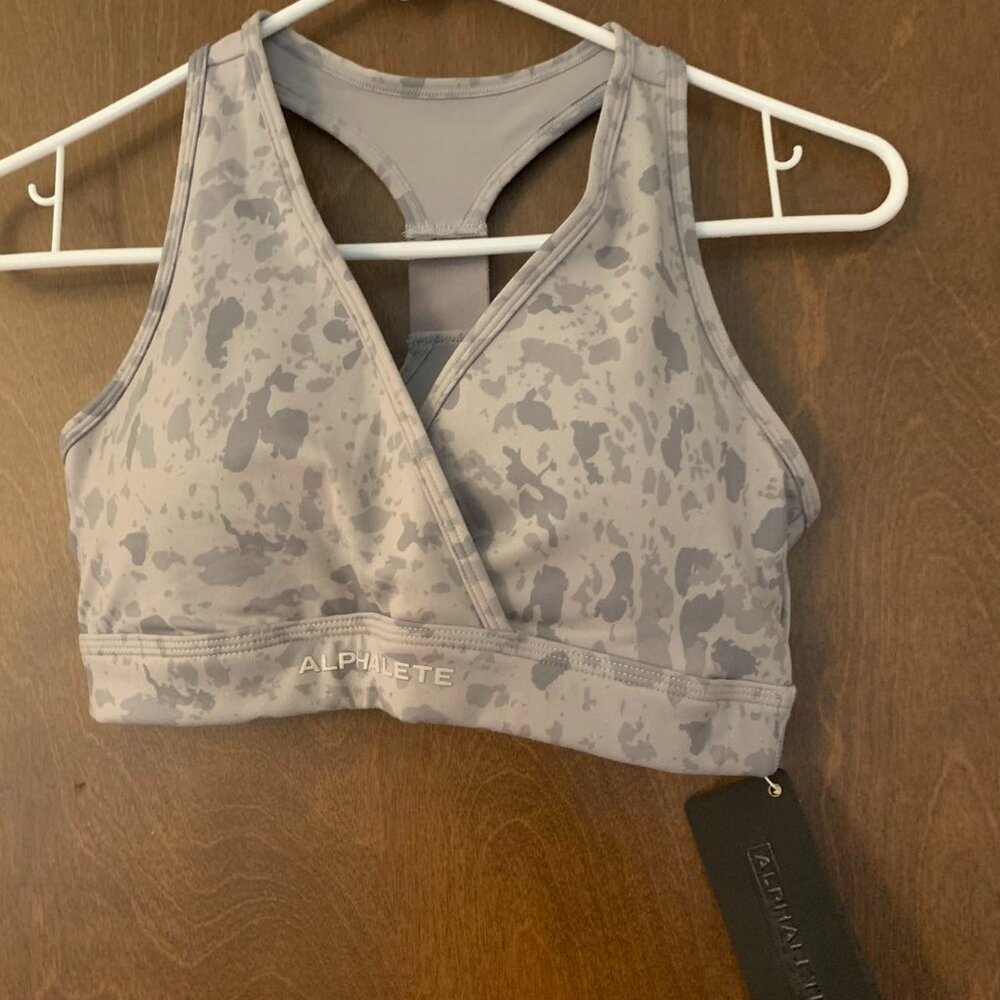 NWT - Surface Wrap Bra - Pebble Print Stone Grey - Medium